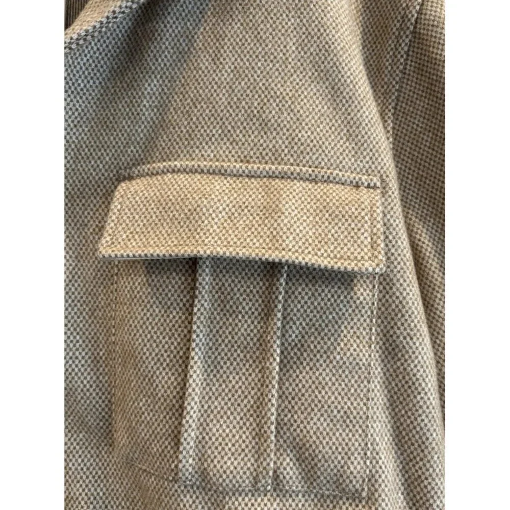 Abbott Elementary Jacket‎ 🎓 Volume 1 Warner Bros Tan Shacket Size L